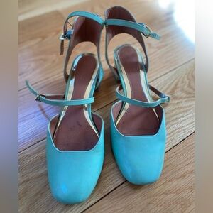 Max Mara Group (Max&Co.) Mary Jane. Turquoise. Size 8. Vintage look.